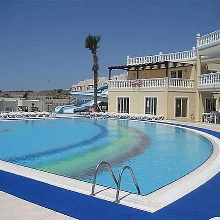 Turquoise Apartment