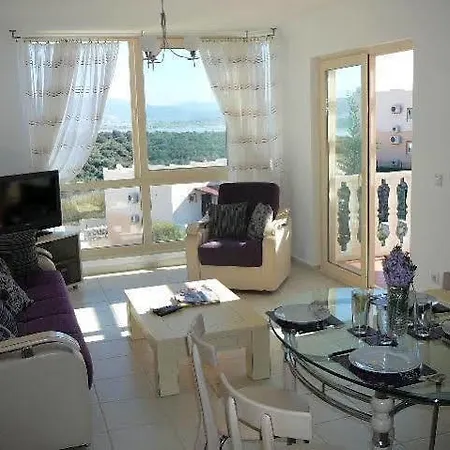 Apartment Turquoise Bogazici